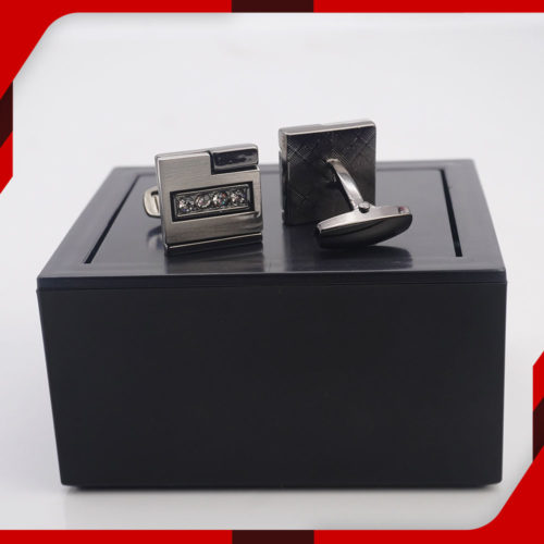 Cufflinks Silver Grand How Cufflinks for Men can Enhance The Personality?
