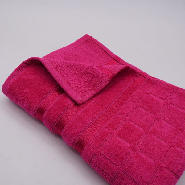 Chess Pink Velvet Cotton Towel main