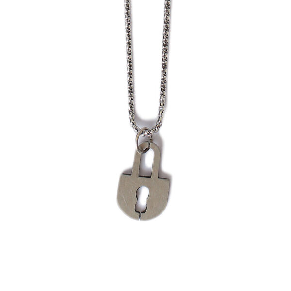 Silver Lock Locket for Men 01